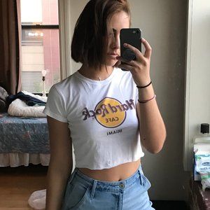 Y2K vintage hard rock cafe baby tee
